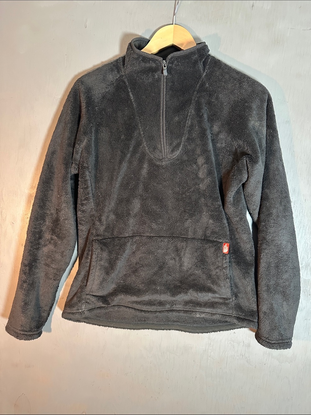 The North Face Men's Charcoal Half-Zip Fleece Pullover